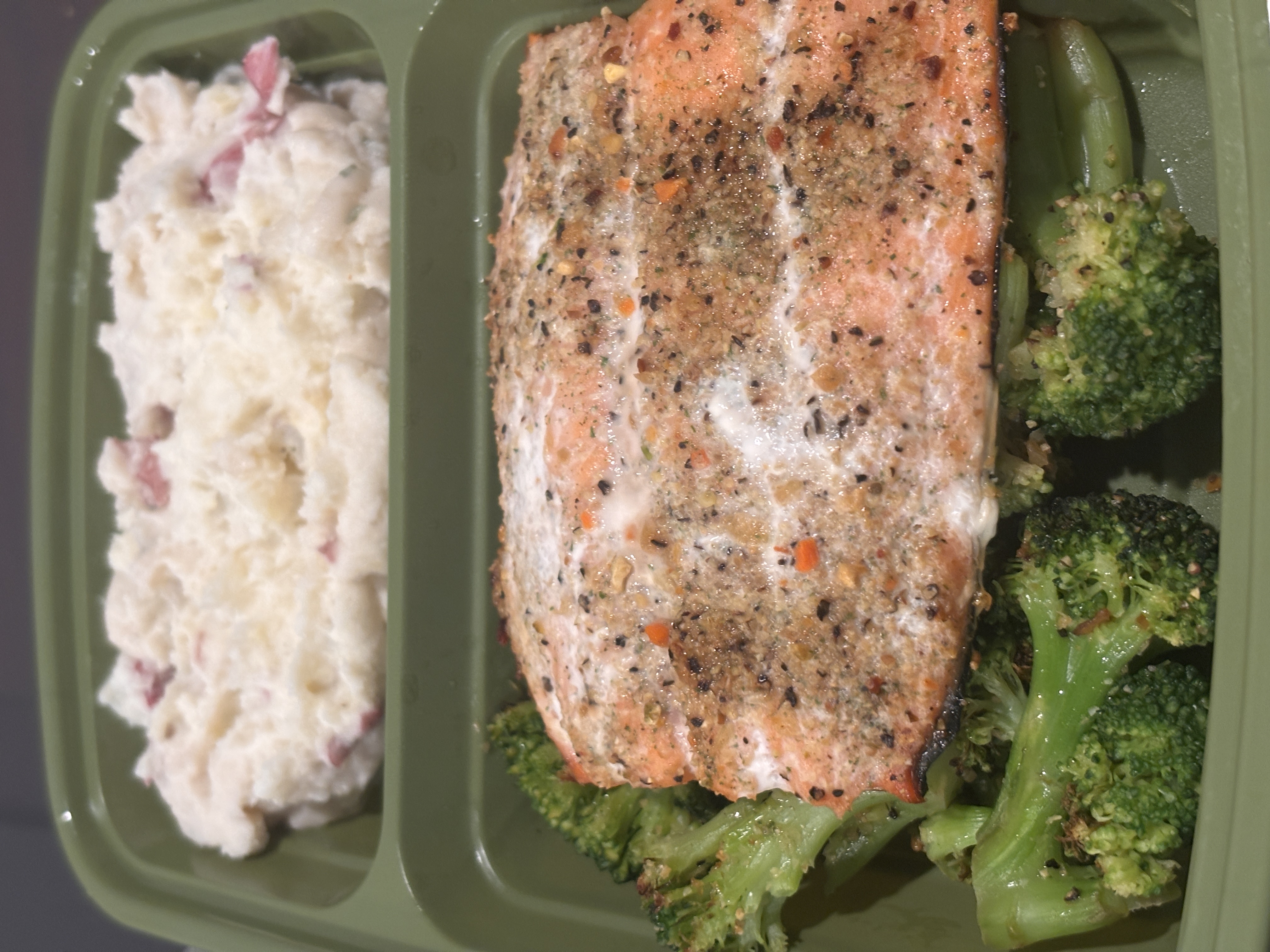 Meal prep with shrimp pasta and green beans