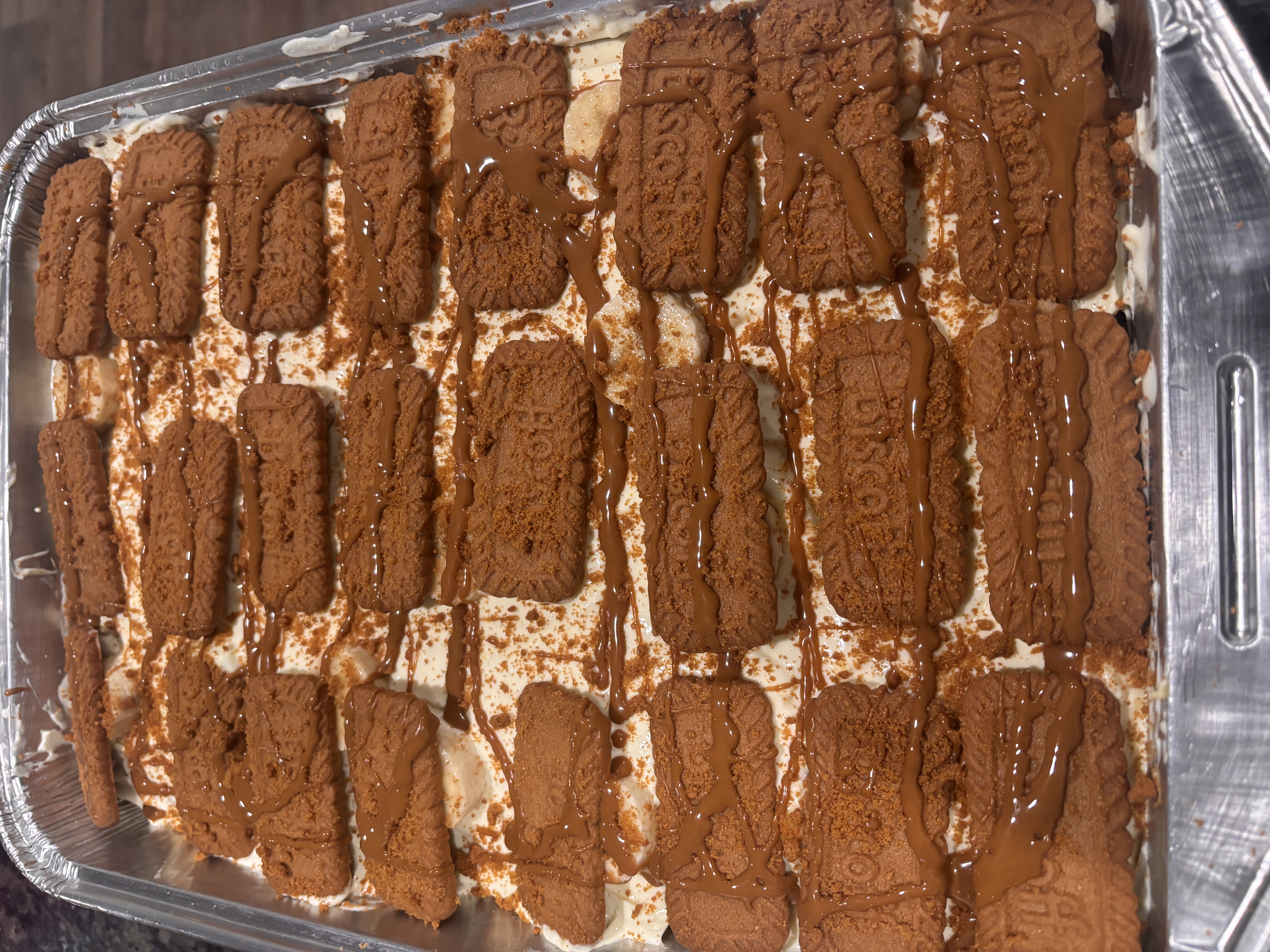 Rows of dessert bars ready to serve